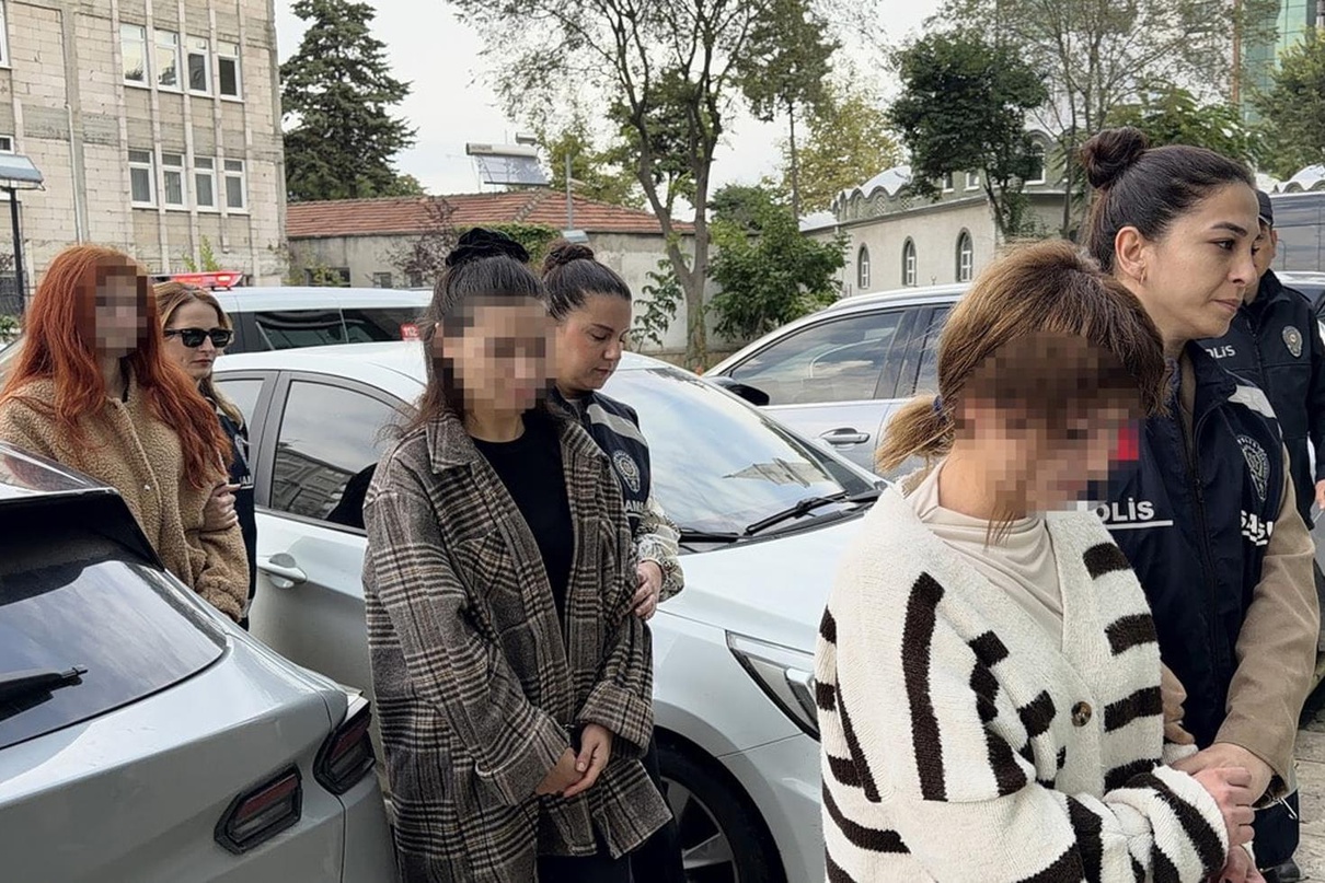 Samsun'da yasak aşk kavgası! 3 kız kardeşin saldırısında burnu kırıldı