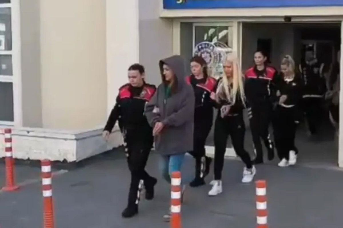 5 İlde 'müstehcenlik' operasyonu: Tuğba Ekinci’nin de aralarında bulunduğu 5 şüpheli gözaltına alındı