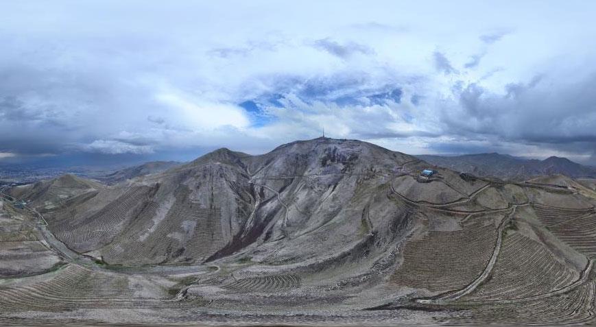 Ağustos ayında Erzurum’da şaşırtan görüntü! Palandöken beyaza büründü