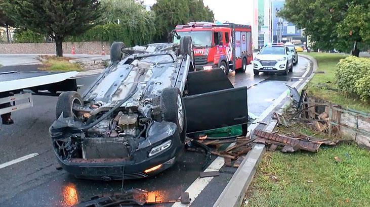 Ataşehir'de feci kaza! Otomobil kaldırıma çıktı, takla attı