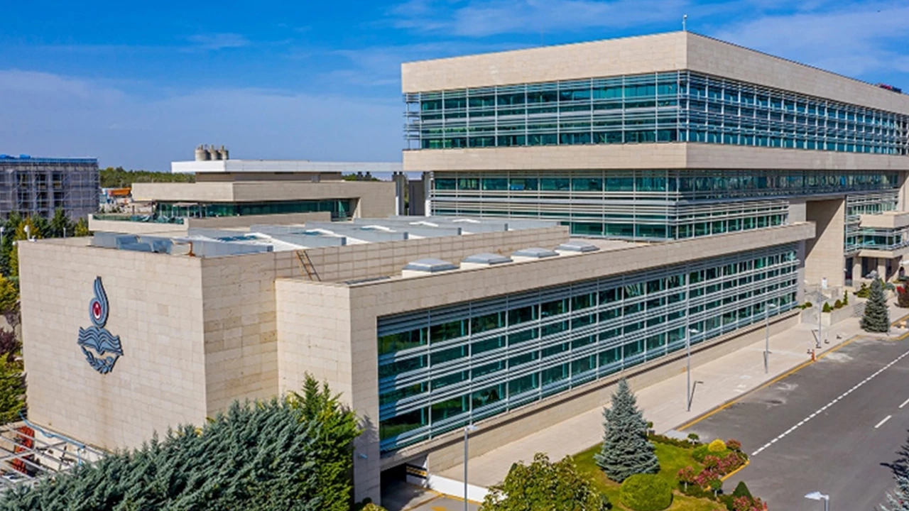 AYM’den boşanmada “bir yıl” şartına onay