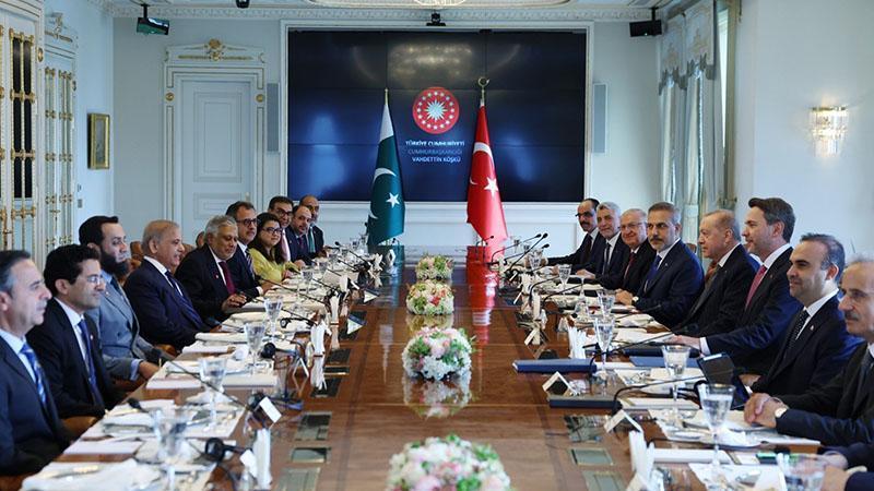 Bakan Kacır: Türkiye-Pakistan İş ve Yatırım Forumu’nda iki ülkenin iş dünyası temsilcileriyle buluştuk