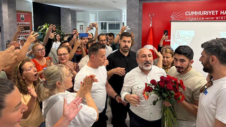 CHP İzmir İl Başkanlığı'nda gerginlik