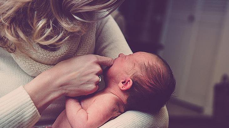 Doğum sürecine geleneksel tıp desteği