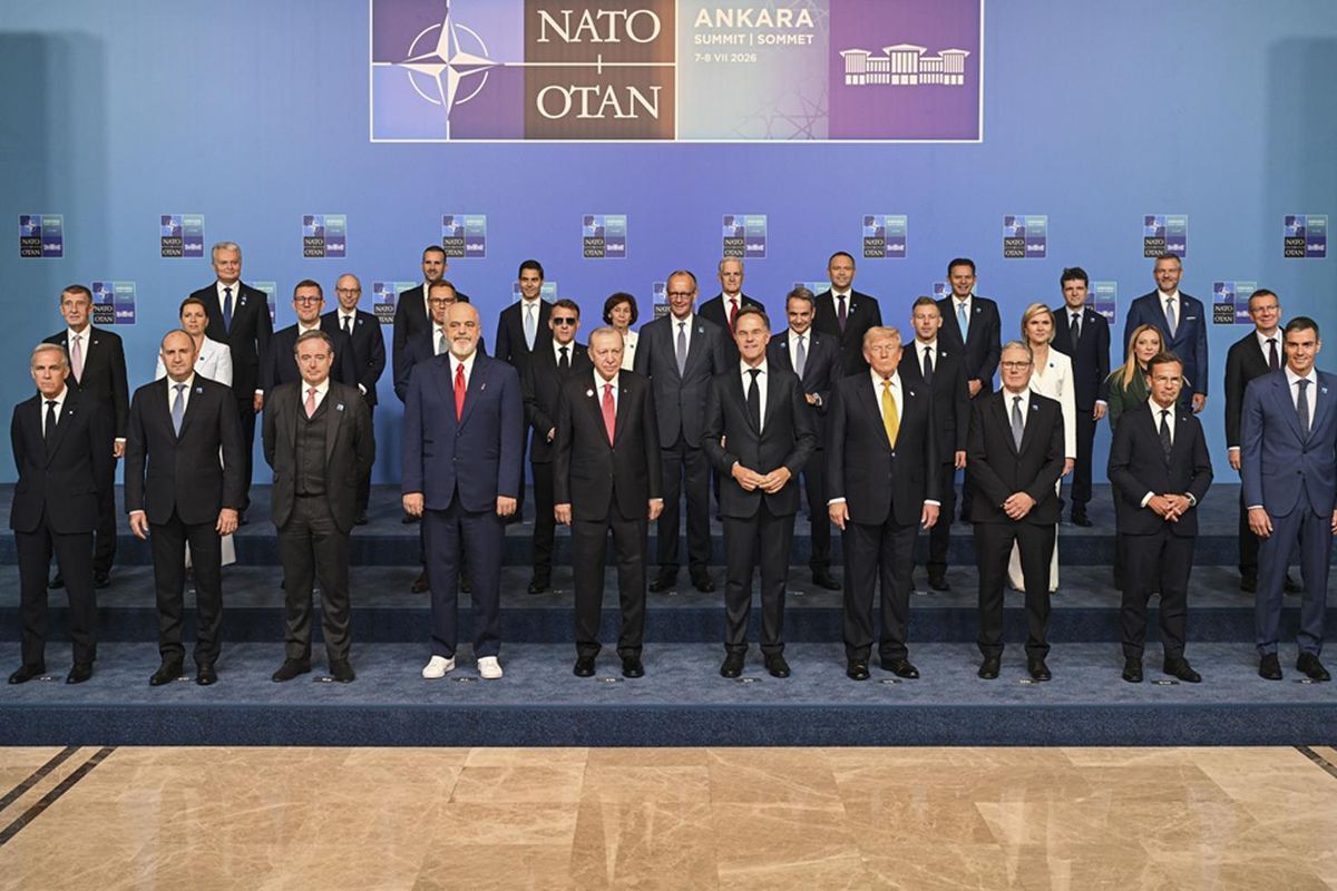 Erdoğan'dan tarihi zirveye katılan liderlere sürpriz hediye