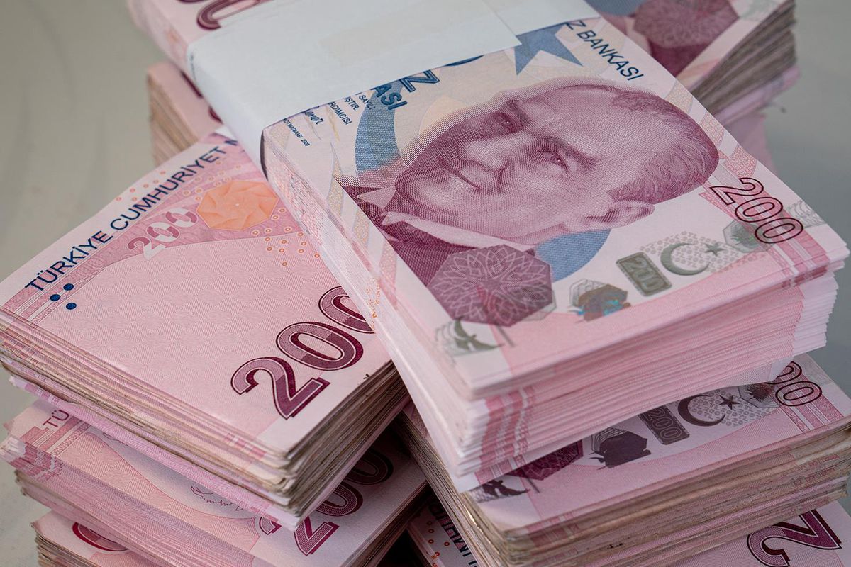 Memur zammı vekile de yaradı! En düşük maaş 310 bin lirayı geçti