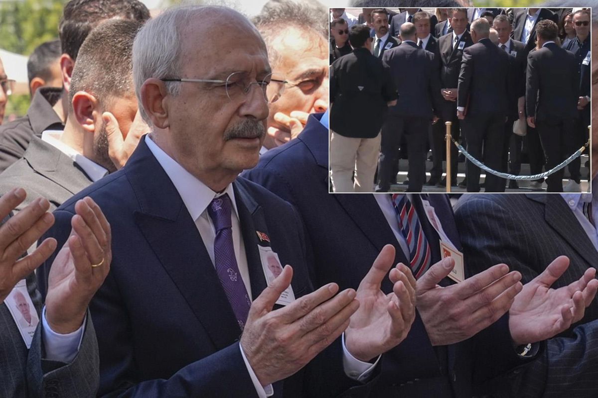 Özel'in elini sıkan Kılıçdaroğlu,  