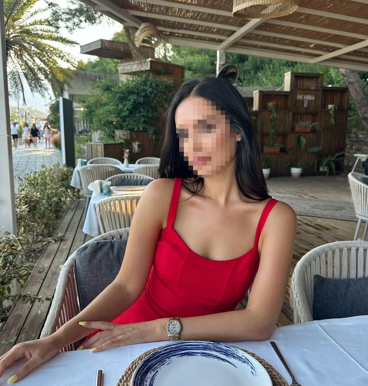 Rüşvet ve yolsuzluk soruşturması genişliyor! Tatil yaptığı otelde yakalandı