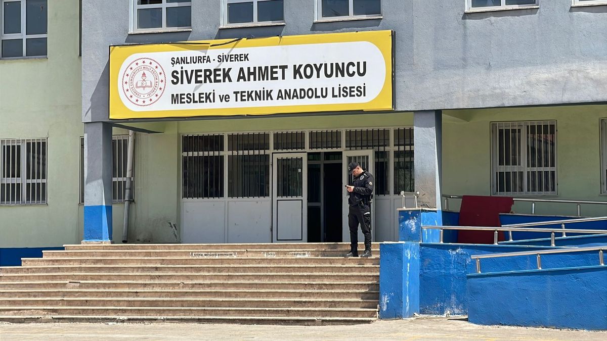 Siverek'te Okulda Silahlı Saldırı: 16 Yaralı, Fail İntihar Etti