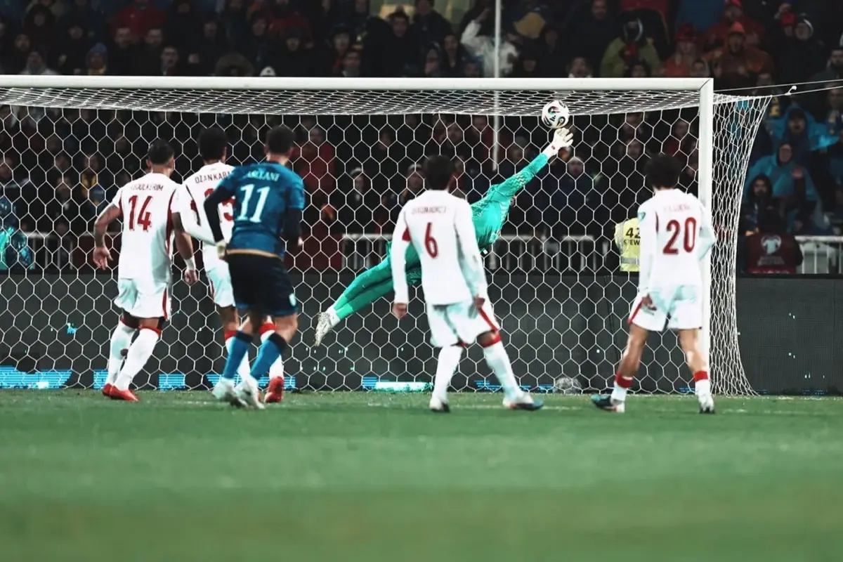 Uğurcan Çakır'dan inanılmaz başarı