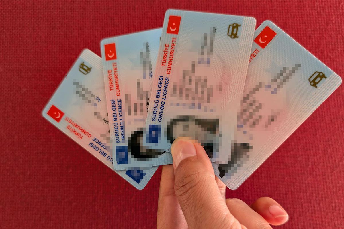 Yeni ehliyet düzenlemesi resmen kabul edildi! Bunları yapanın sürücü belgesi iptal edilecek